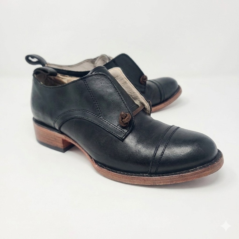 Freebird Mabel Black Leather Distressed Oxfords Low Boots Women Size 7 Slip On